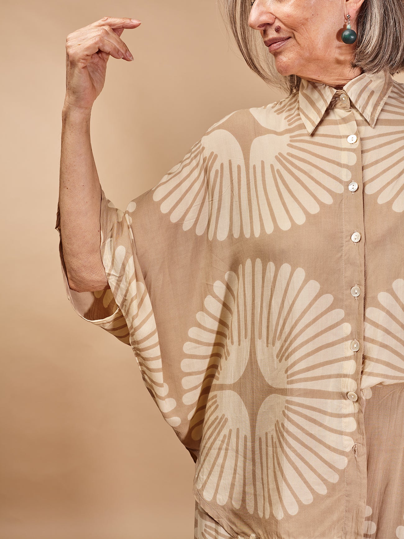 Camicetta Tunica In Chiffon Floreale Taglie Forti – Maniche A Pipistrello, Off-Spalla, Copricostume Boho, Vestibilità Oversize (4288) - 2