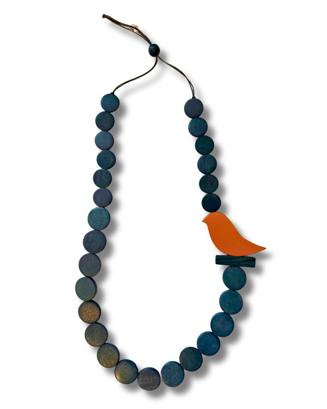 CHICNET Collana da donna e da uomo con catena in legno con ciondolo in legno da 40 mm in legno chiaro scuro e cotone, con incisione Tribal Nordic con nodo celtico, regolabile CHICNET Collana da donna e da uomo con catena in legno con ciondolo in legno da 40 mm in legno chiaro scuro e cotone, con incisione Tribal Nordic con nodo celtico, regolabile
