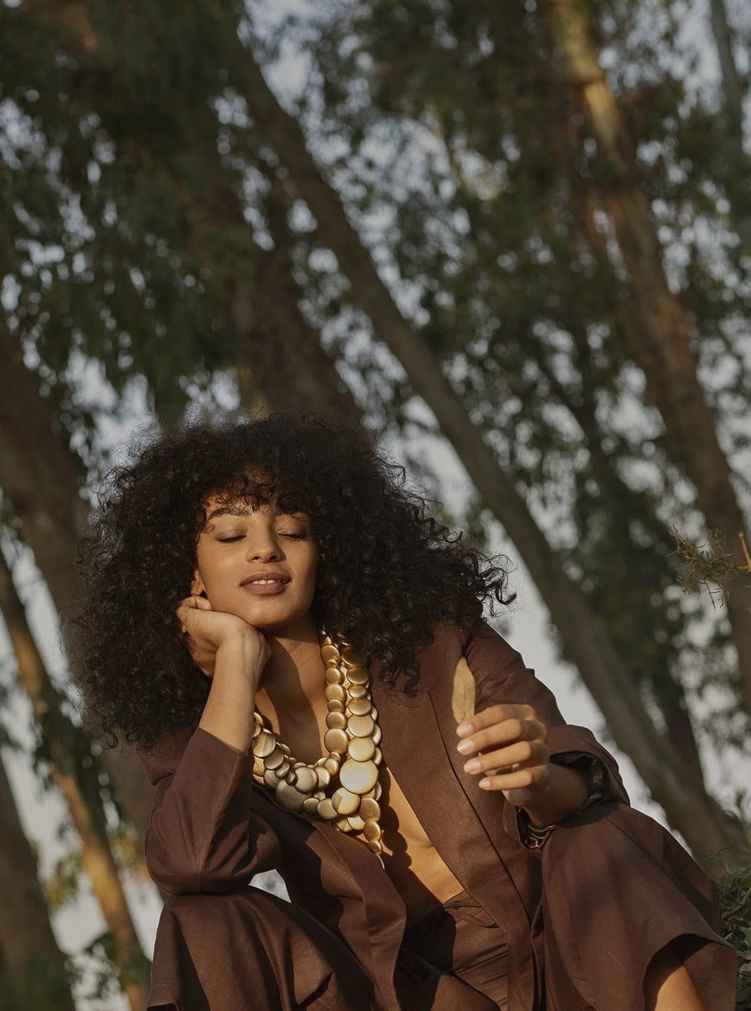 Blazer Lino Shanti Ji - marrone - Bijondo