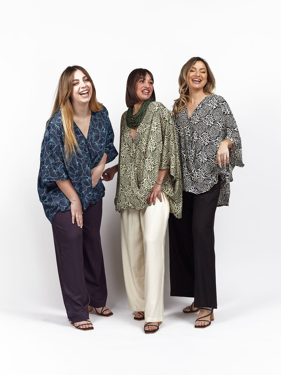 Blusa over seta manica pipistrello Celine - nero - Bijondo