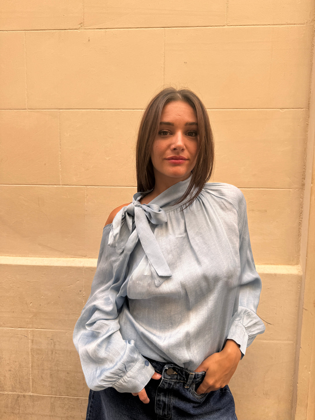 Blusa viscosa fiocco collo Seraphina-camicia-Bijondo-Bijondo