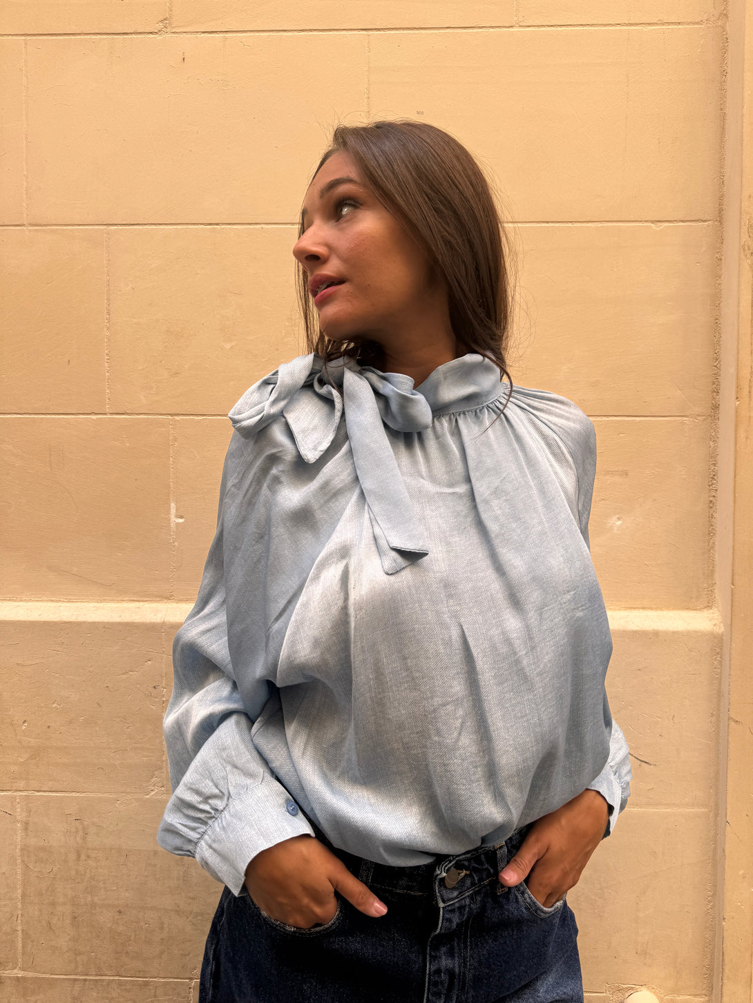 Blusa viscosa fiocco collo Seraphina-camicia-Bijondo-Celeste-taglia unica-Bijondo