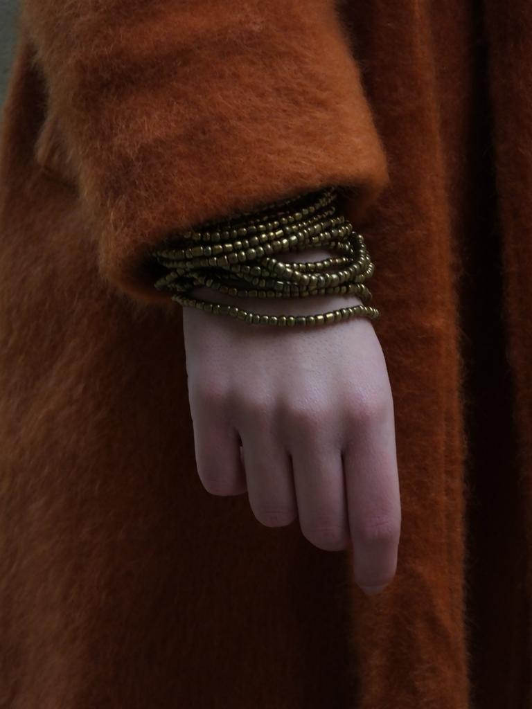 Bracciale Fibbia, legno e perline di vetro, elasticizzato - nero - Bijondo