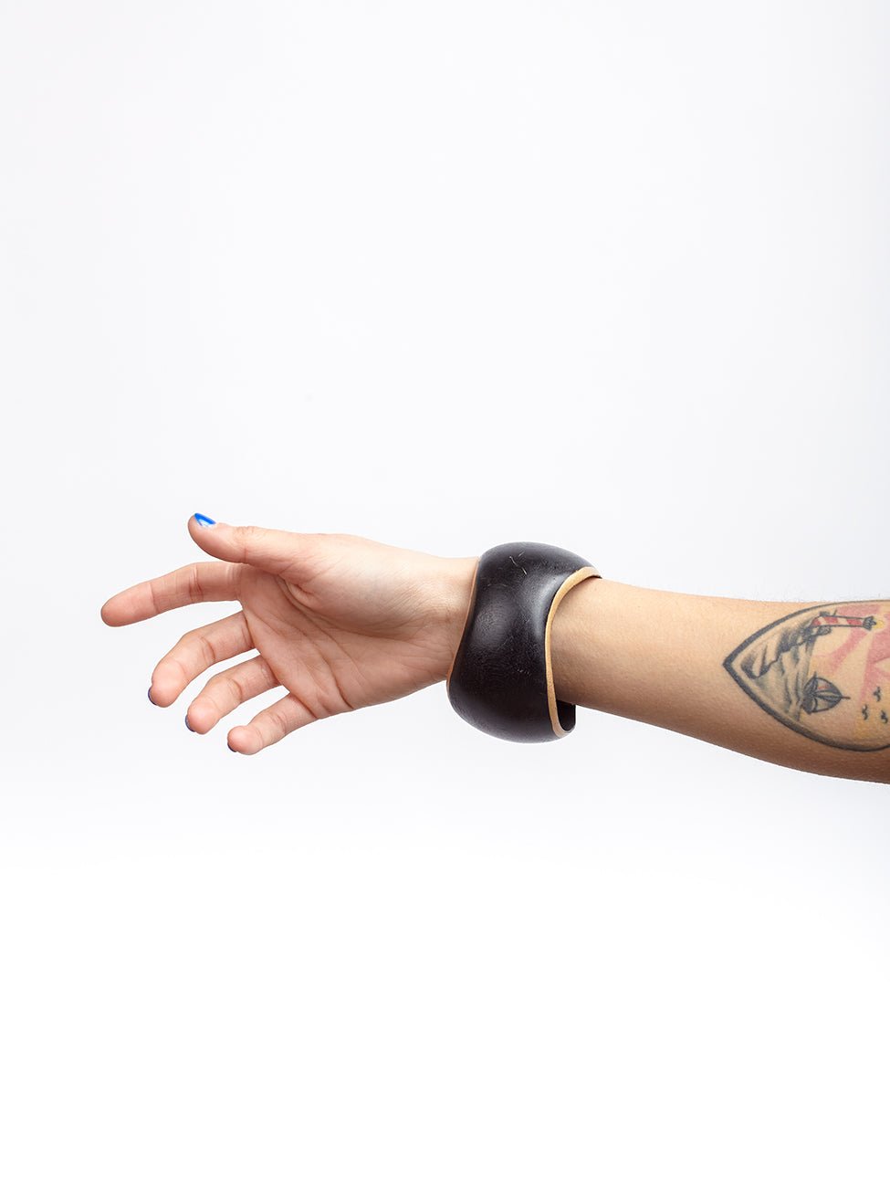 Bracciale Legno grande rigido Danubio - nero - Bijondo