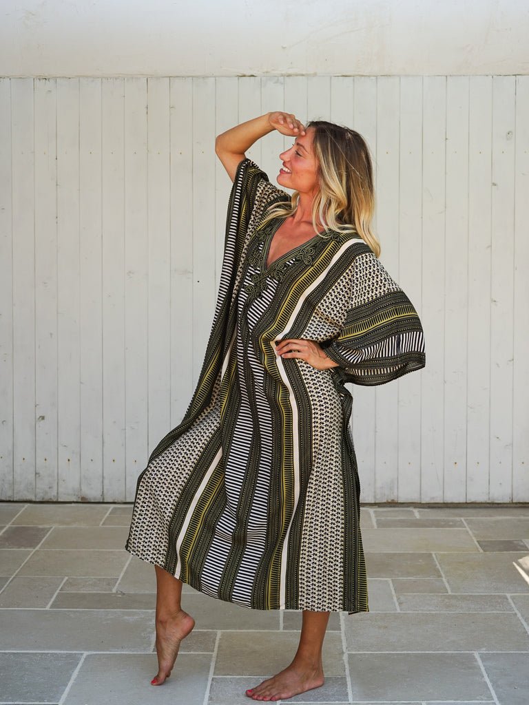 Caftano dettaglio ricamato rayon Sarita - nero - Bijondo