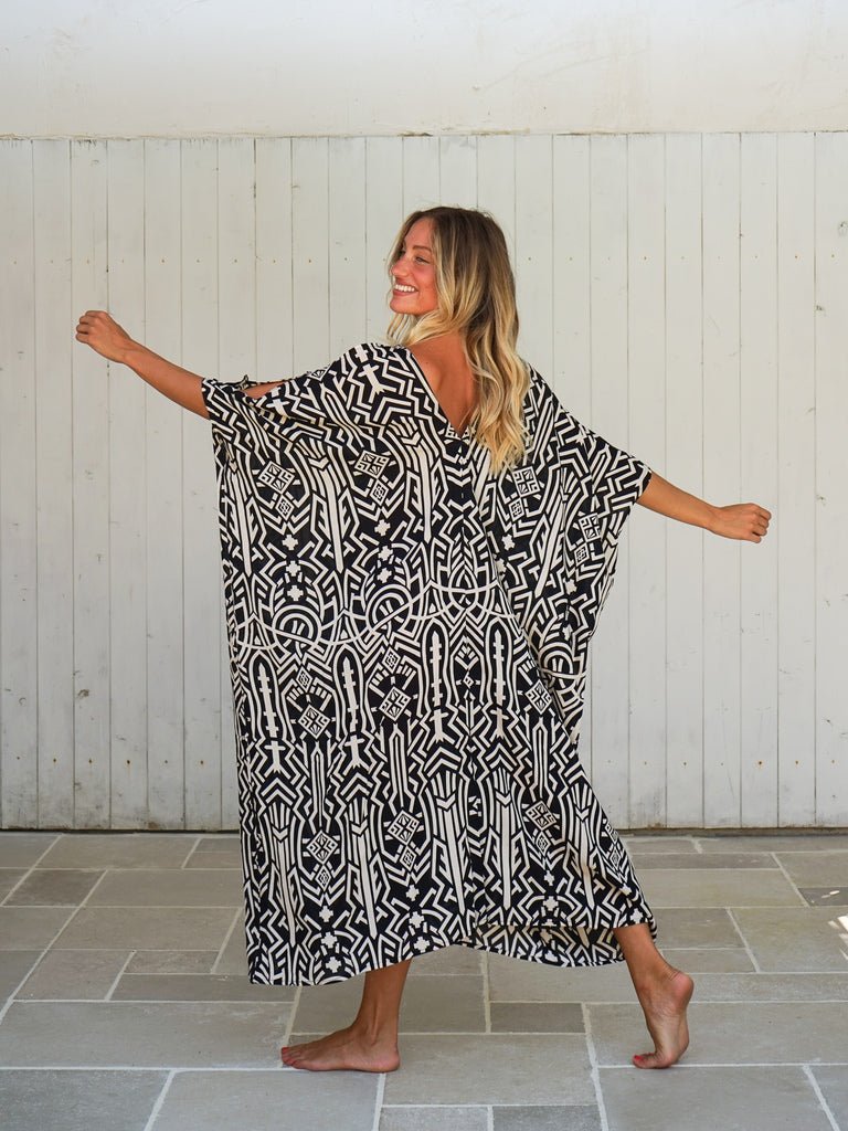 Caftano spacchi manica rayon Nelly - nero - Bijondo