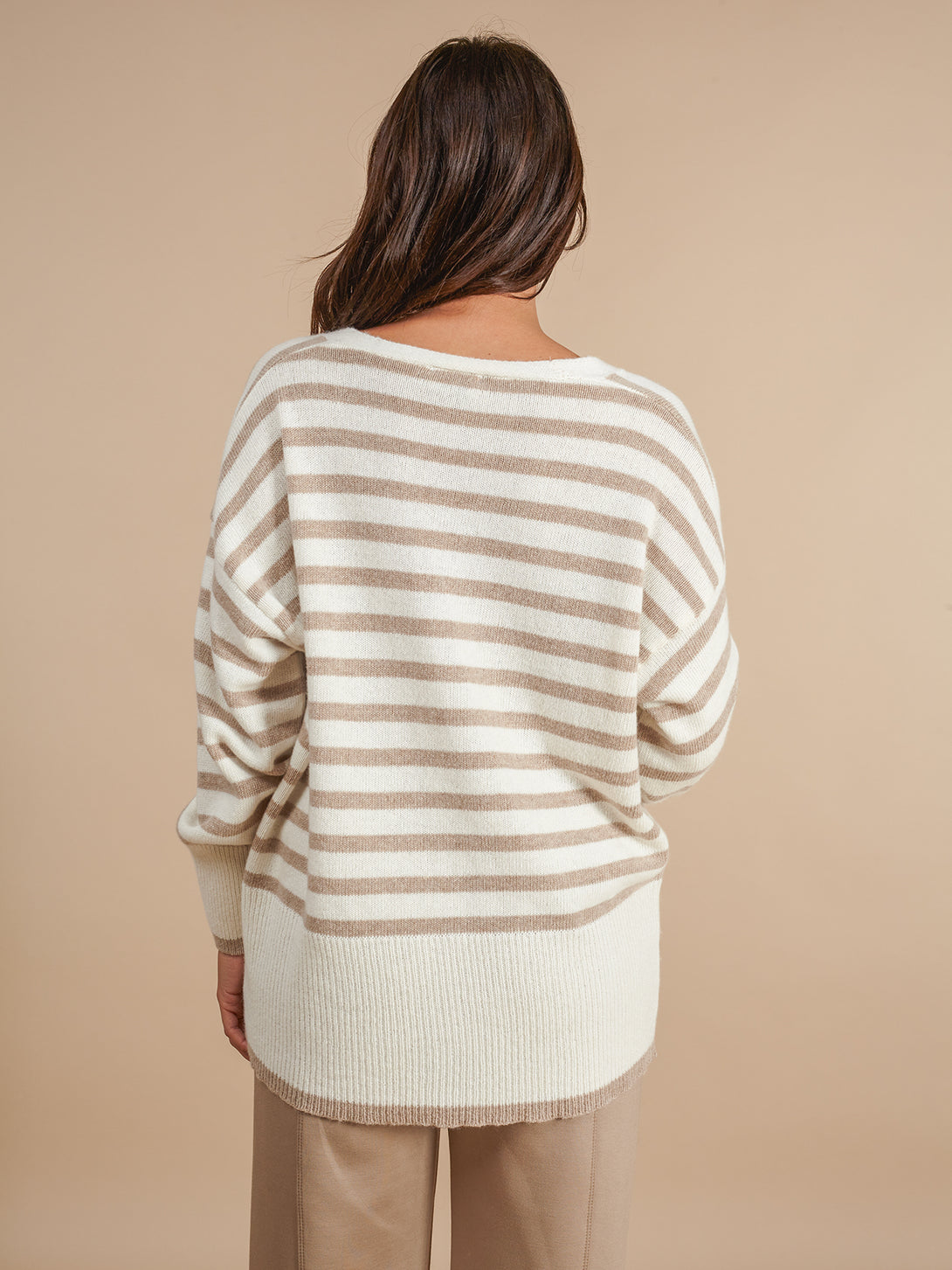 Cardigan righe a V lana e cashmere Alyssa-cardigan-Bijondo-Bijondo