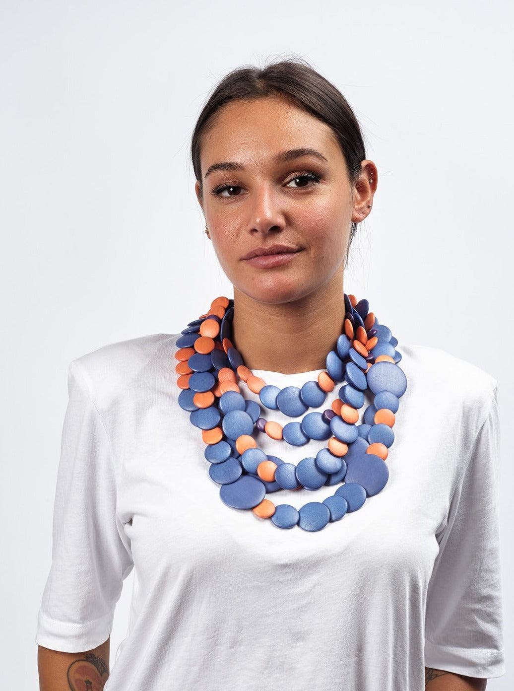 Collana Guinea legno leggera-arancione-Bijondo