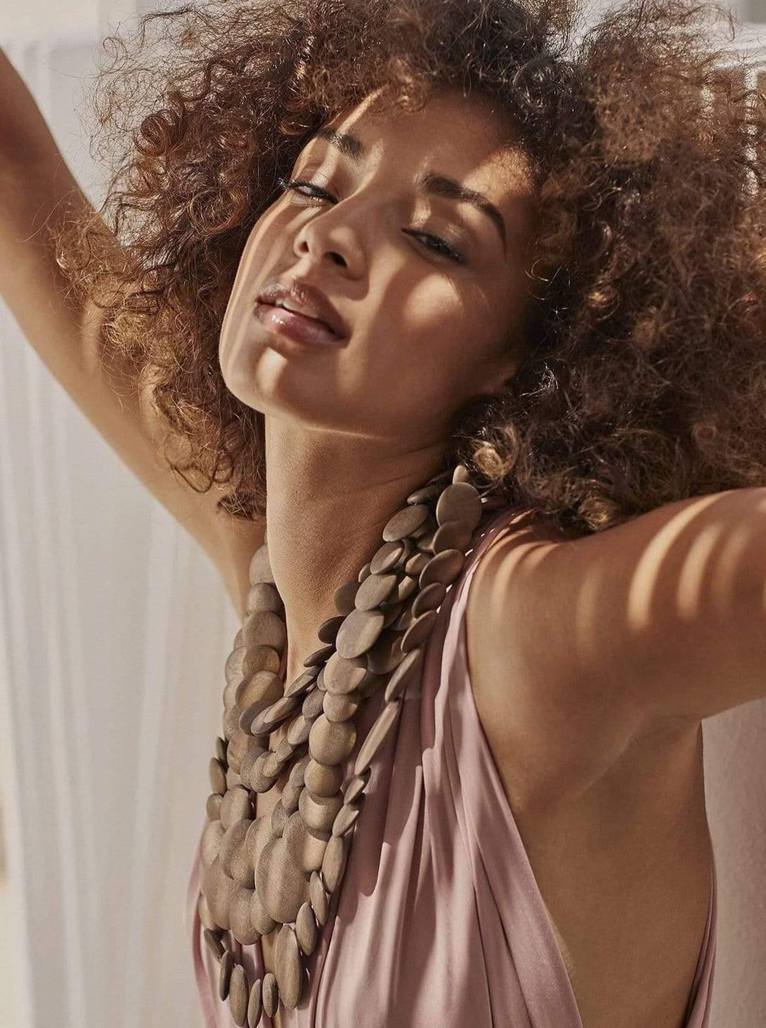 Collana Guinea legno leggera - arancione - Bijondo