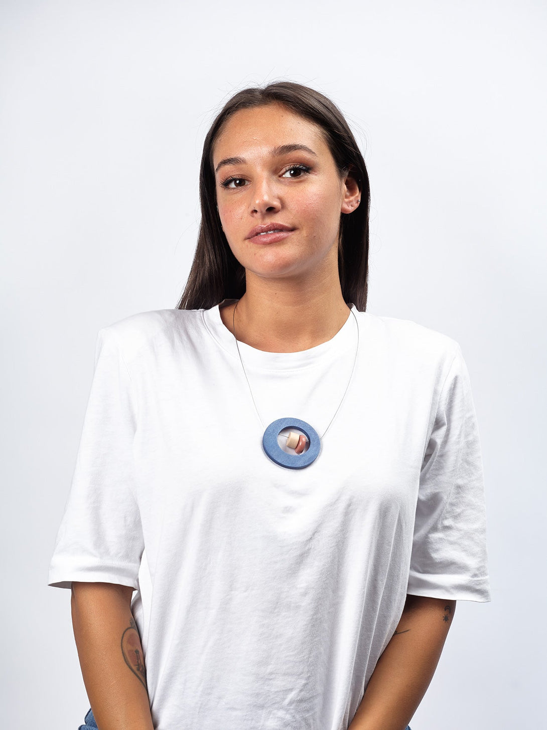 Collana corta design legno Wendy-blu-Bijondo