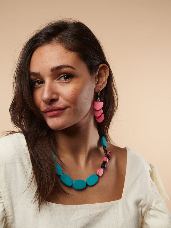 Collana corta, leggera, legno Lotti-collana-EW-Bijondo