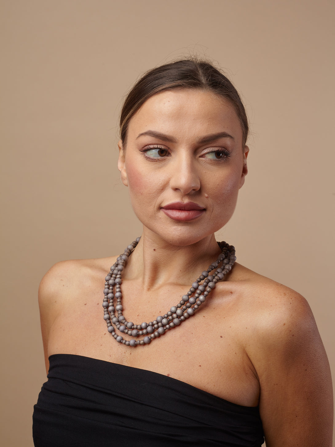 Collana corta legno Olyvia-collana-Bijondo-Bijondo