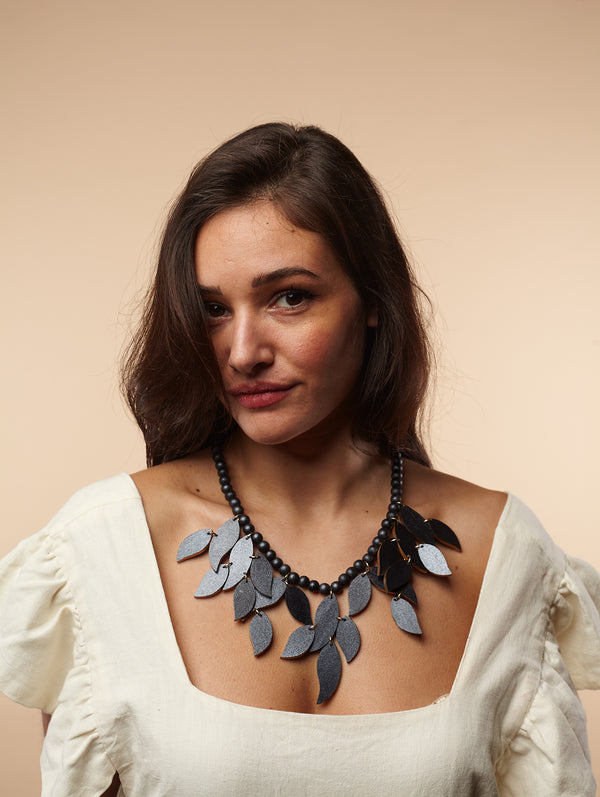 Collana legno Leaves metallic-collana-Bijondo-Bijondo