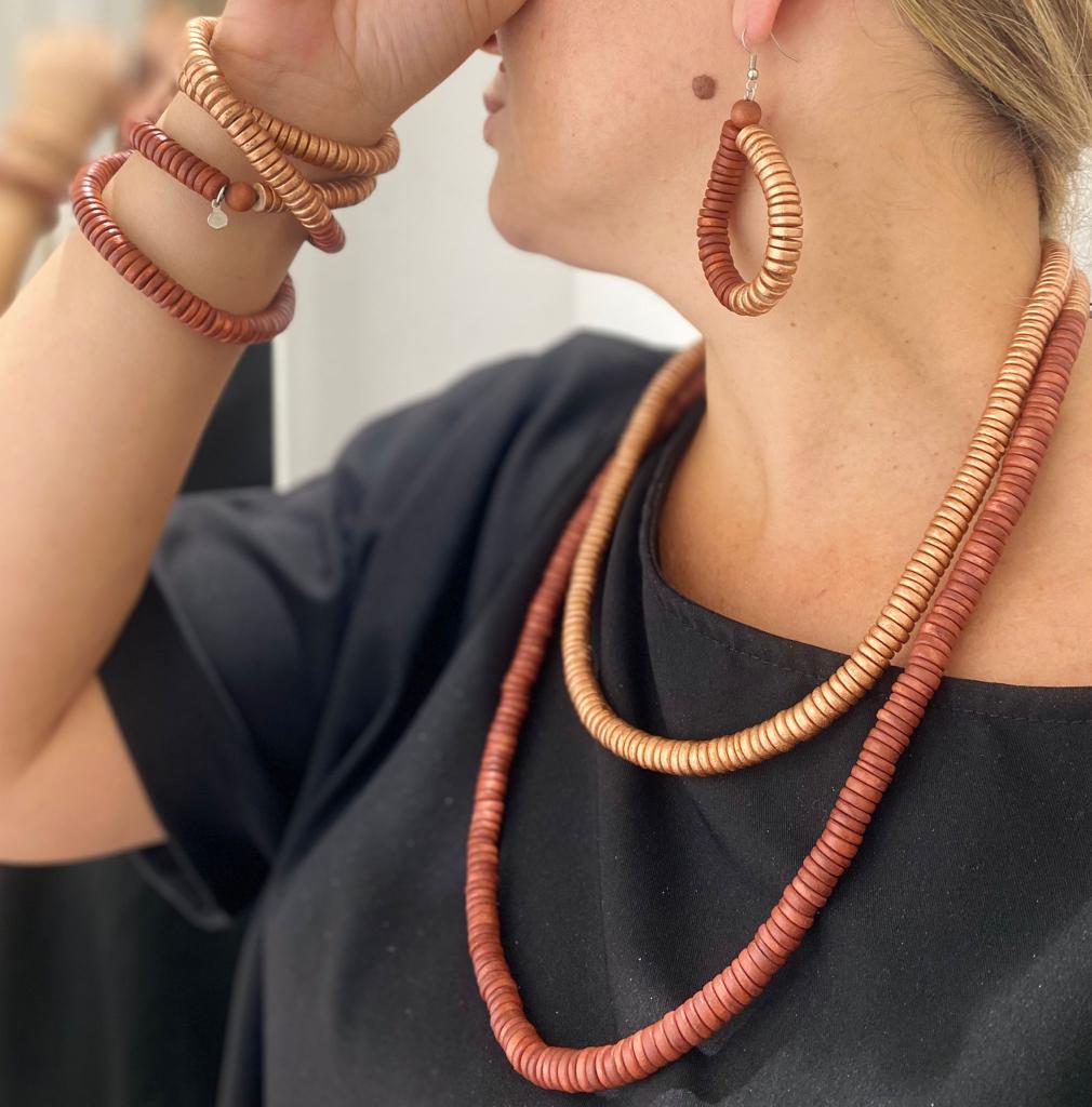 Collana legno Rory metallic mix-fucsia-Bijondo