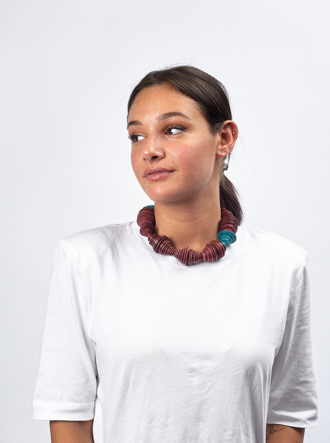 Collana legno dischi regolabile Portia-marrone-Bijondo