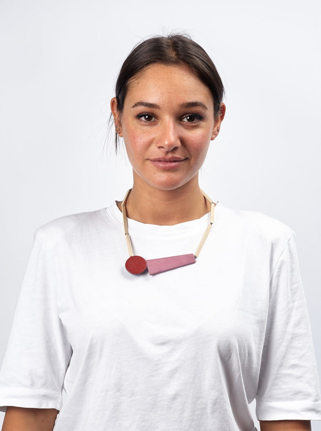 Collana legno double face Beth, leggera e regolabile-fucsia-Bijondo
