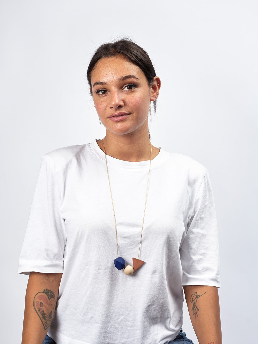 Collana legno su catena Eloise-blu-Bijondo