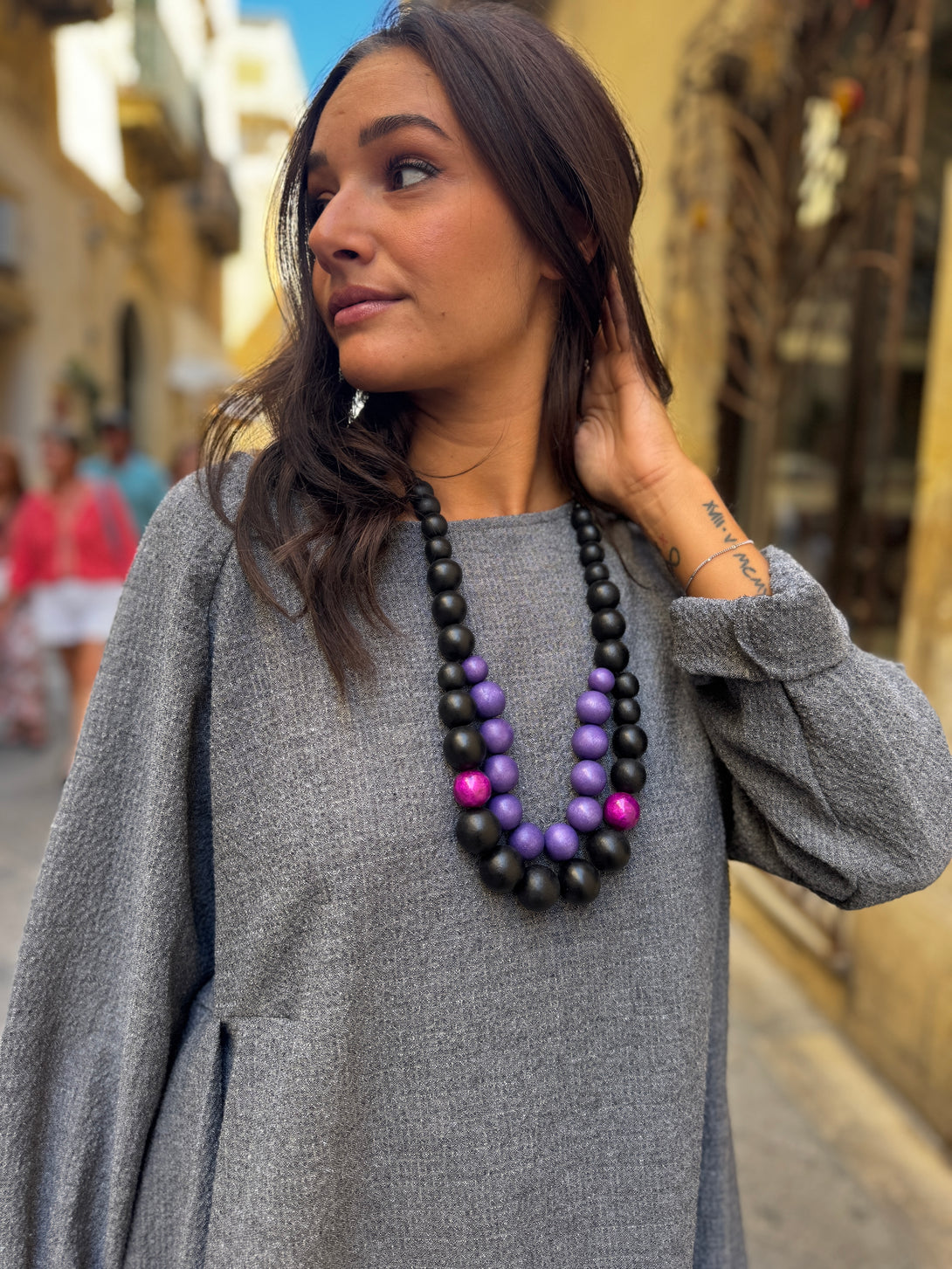 Collana lunga, leggera, legno Ebba-collana-Bijondo-Bijondo