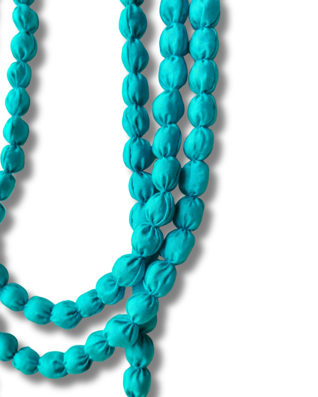 Collana lunga legno e stoffa Josy-Collana-Bijondo-Ciano-Bijondo