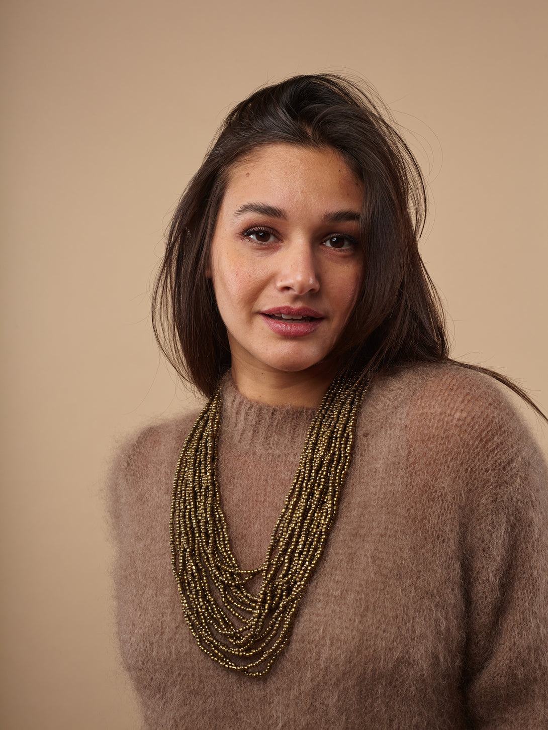 Collana perline di vetro e legno Fibbia Big-collana-Sainol-Oro-Bijondo