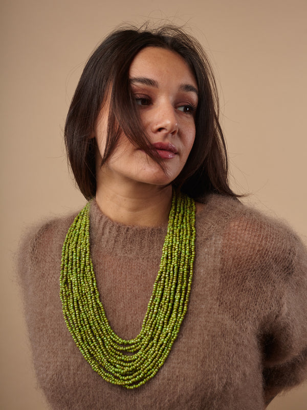 Collana perline di vetro e legno Fibbia Big-collana-Sainol-Verde-Bijondo