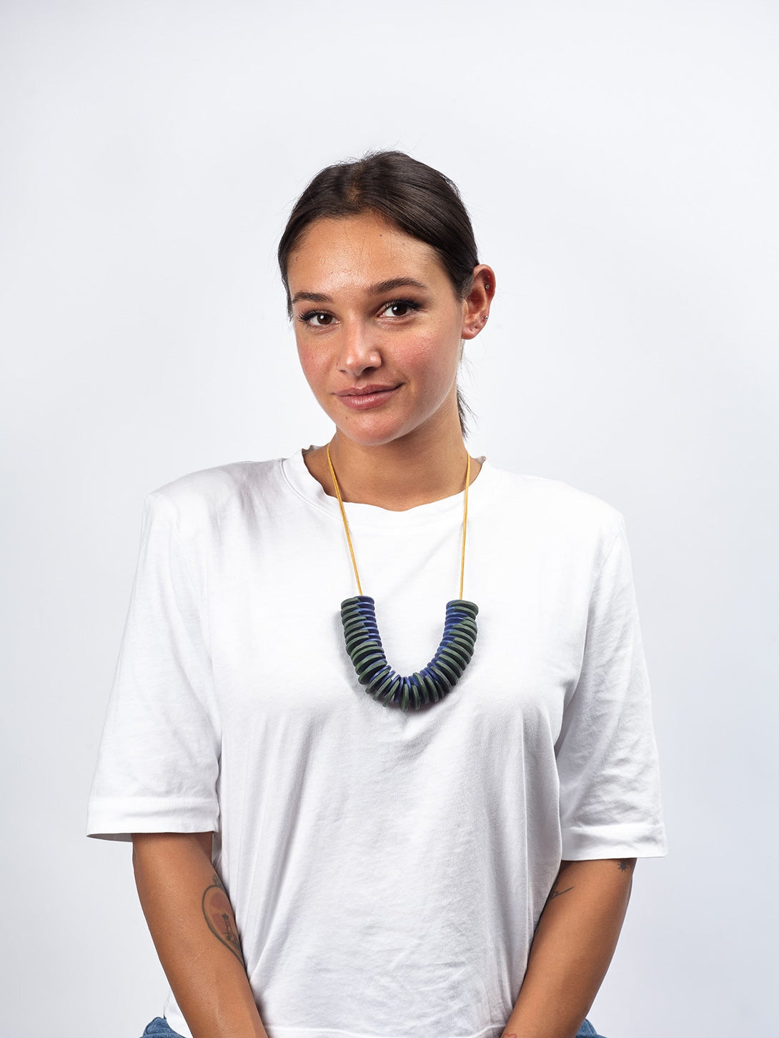 Collana regolabile legno e cotone Polly-blu-Bijondo