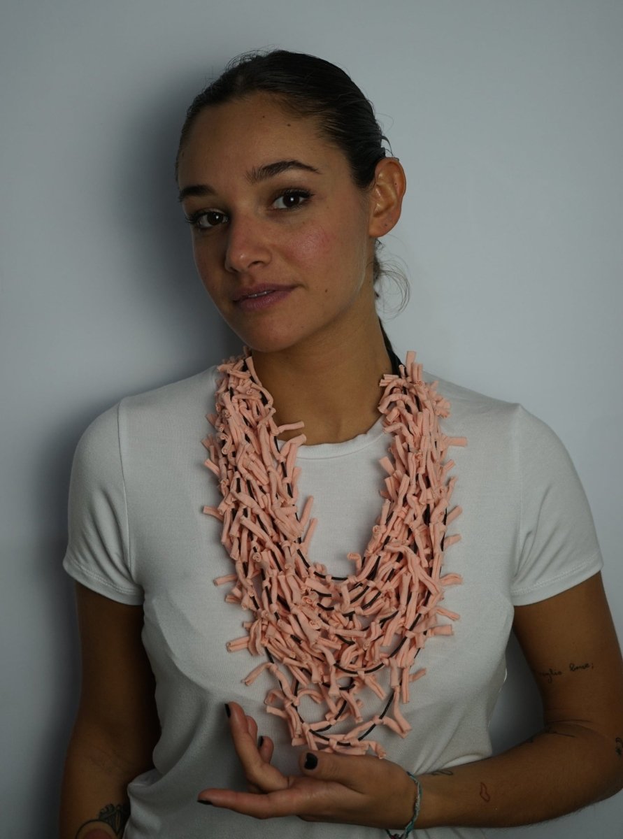 Collana tessuto Tonga Medium - salmone - Bijondo