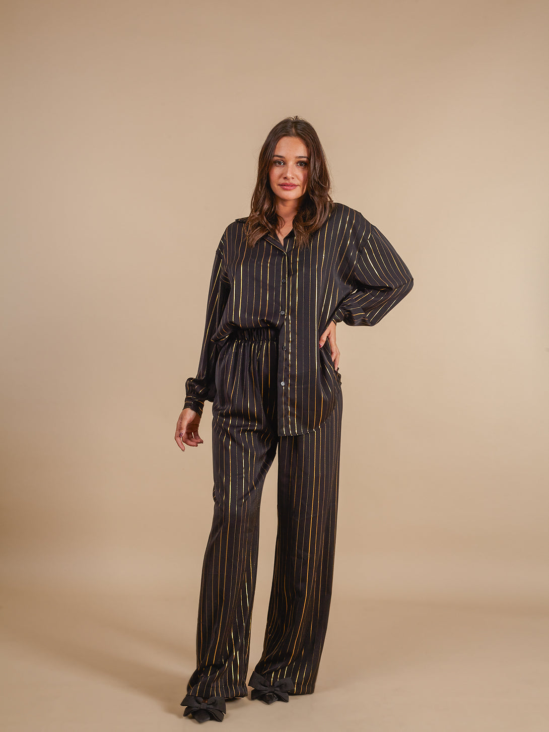 Completo elegante laminato oro Judith-Set-Bijondo-nero-Taglia Unica-Bijondo