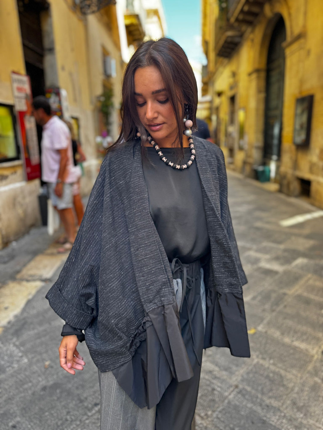 Giacca Cardigan oversize dettaglio volant Charlotte-giacca-Bijondo-Antracite-taglia unica-Bijondo