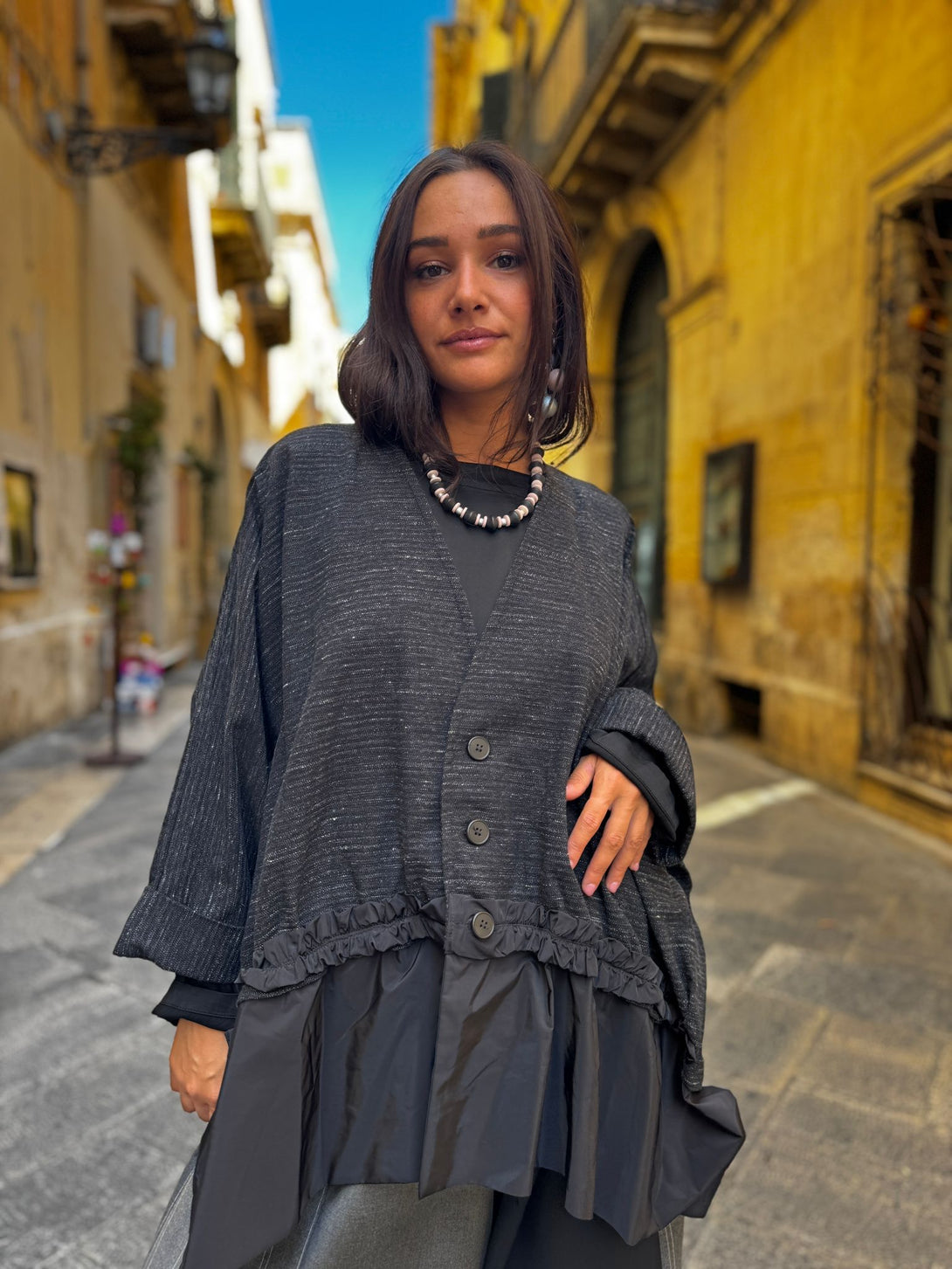 Giacca Cardigan oversize dettaglio volant Charlotte-giacca-Bijondo-Bijondo