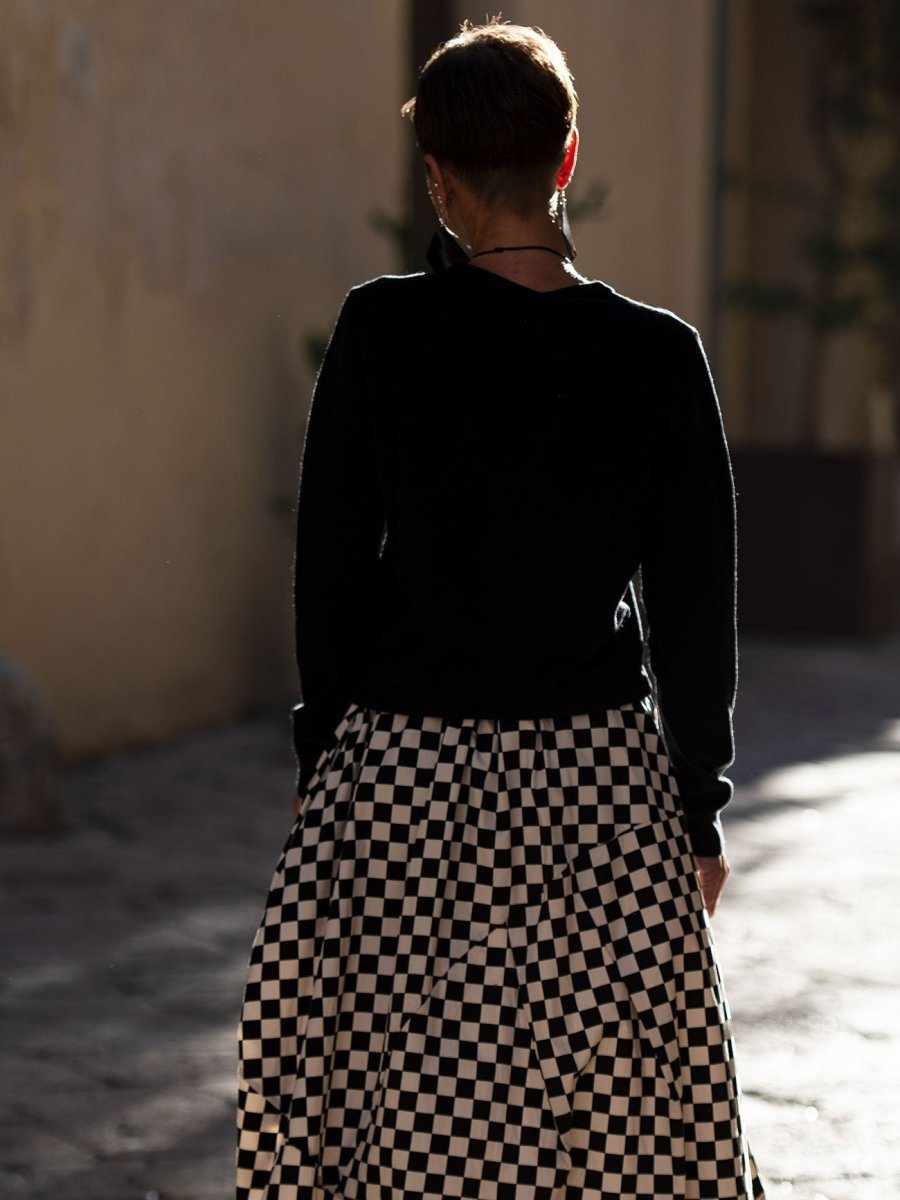 Gonna midi over fantasia scacchi Nancy - nero - Bijondo