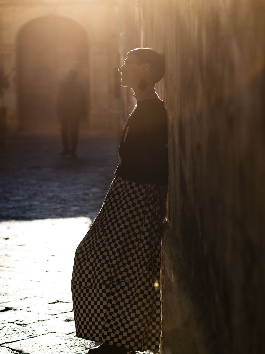 Gonna midi over fantasia scacchi Nancy - nero - Bijondo