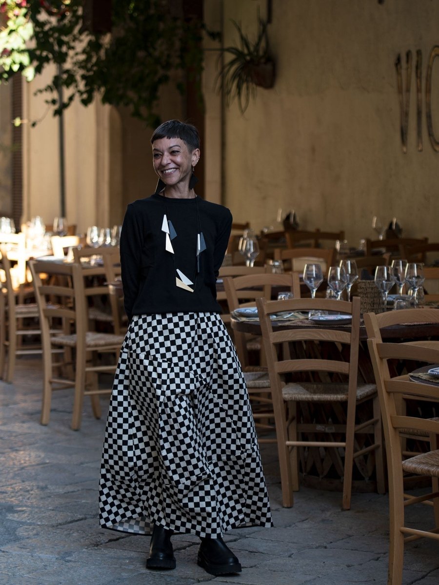 Gonna midi over fantasia scacchi Nancy - nero - Bijondo