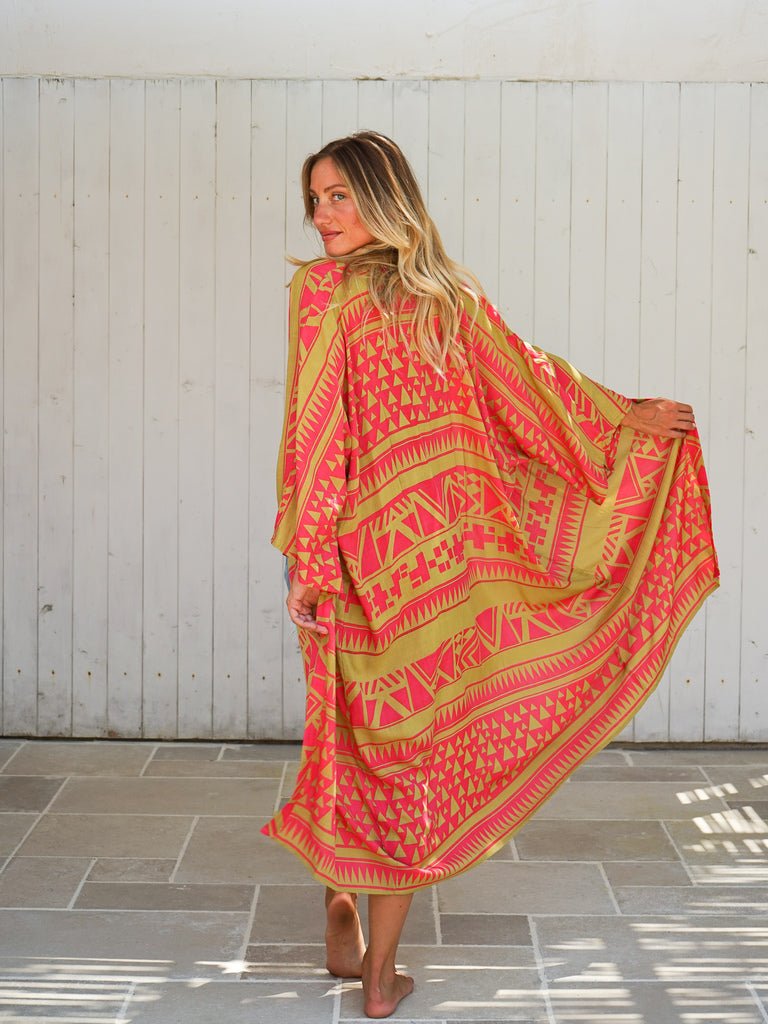 Kimono lungo leggero rayon Isla - fucsia - Bijondo