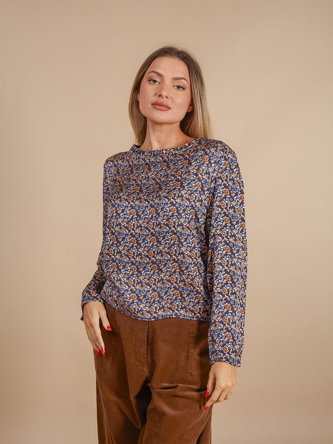 Maglia in raso, floreale Lidia viscosa-maglia-Bijondo-Blu-S-Bijondo