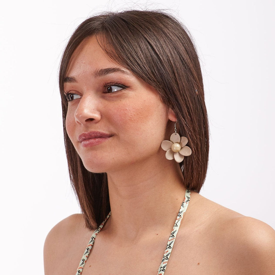 Orecchini Fiore legno-sabbia-Bijondo