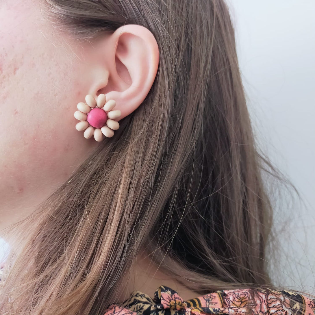 Orecchini Fiorellini legno-orecchini-EW-fucsia-Bijondo