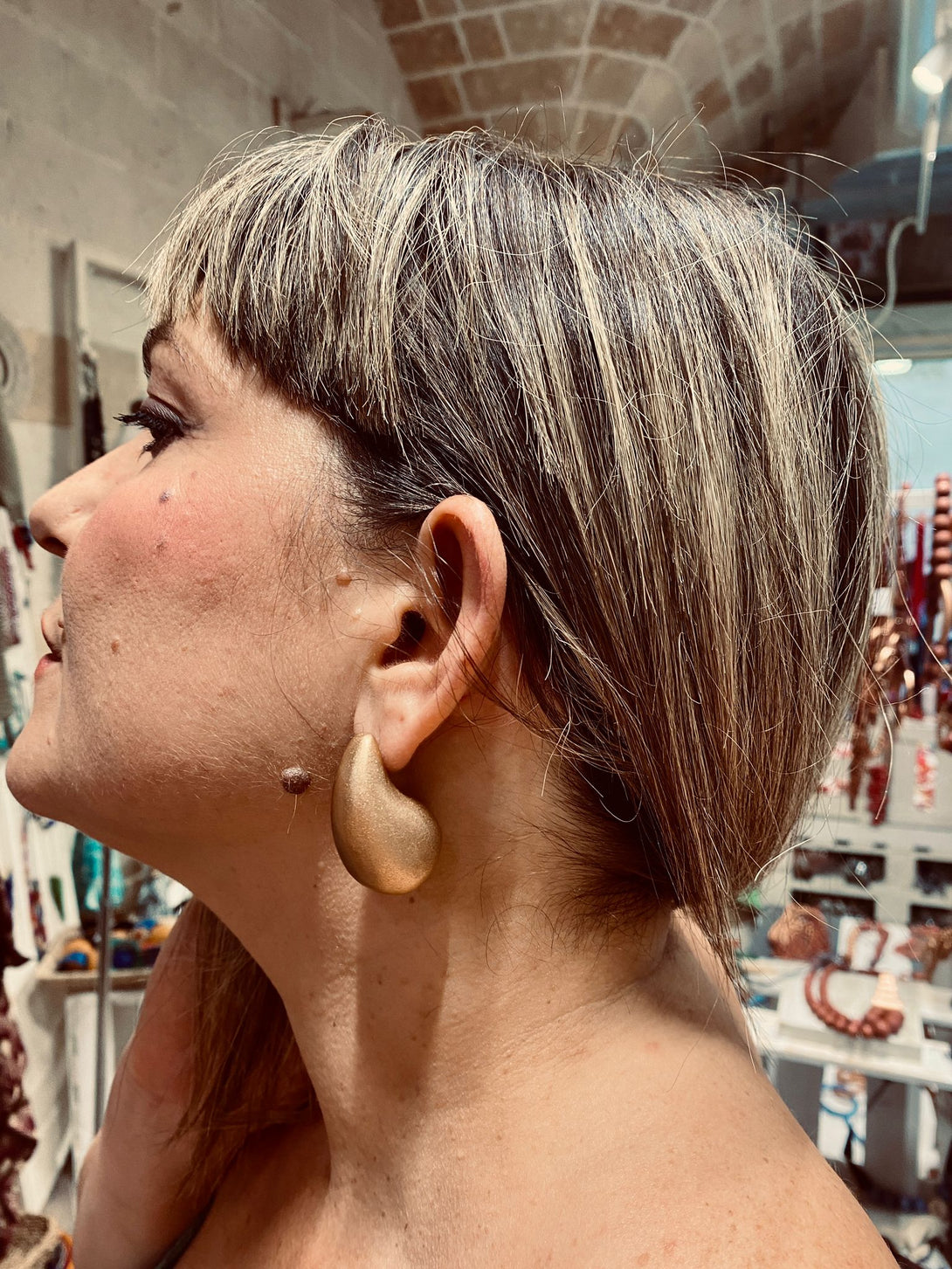 Orecchini goccia in legno Salento-orecchini-Bijondo-Bijondo