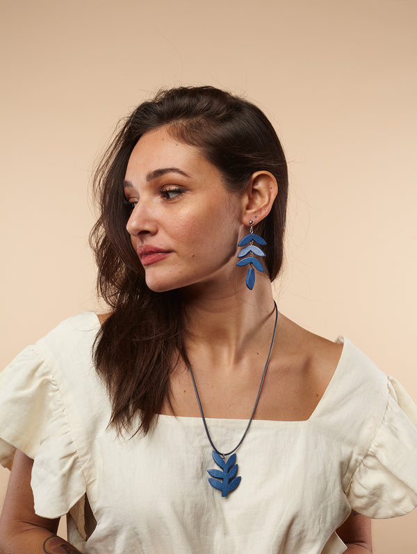 Orecchini grandi legno Flora-Collana-EW-Bijondo