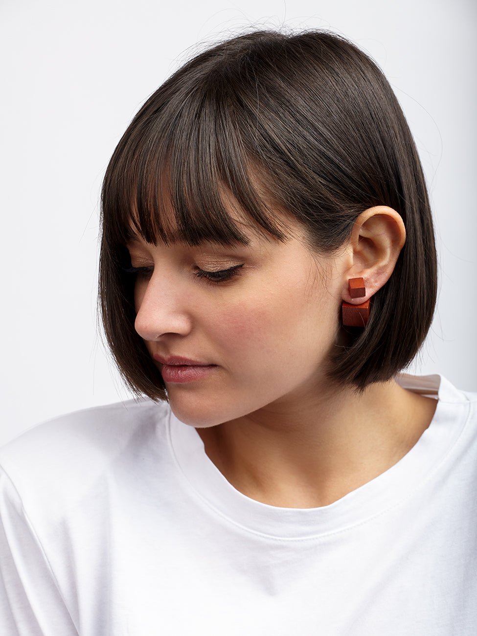 Orecchini legno cubo doppio lato Stonehenge - bianco - Bijondo