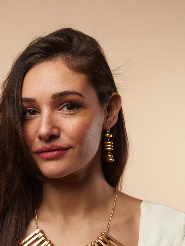 Orecchini legno, leggeri Cleo metallic-collana-EW-Oro-Bijondo