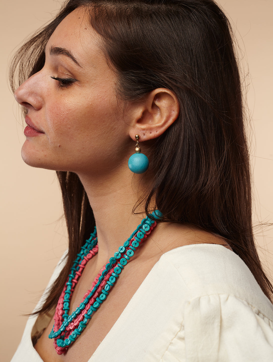 Orecchini legno, leggero Lou metallic, minimal design, costume jewelry-orecchini-Bijondo-Azzurro-Bijondo