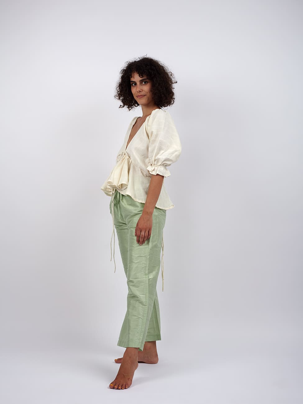 Pantaloni Verdi Kamal in Seta Grezza - verde - Bijondo