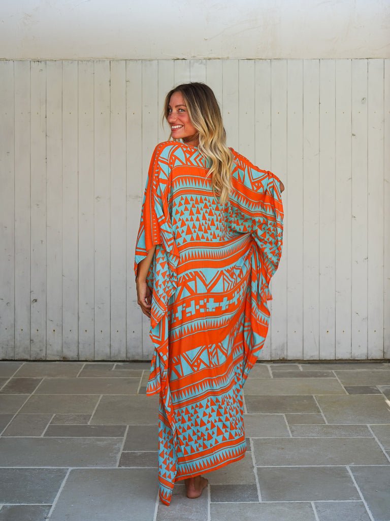 Poncho corto davanti lungo dietro rayon Lien - arancione - Bijondo