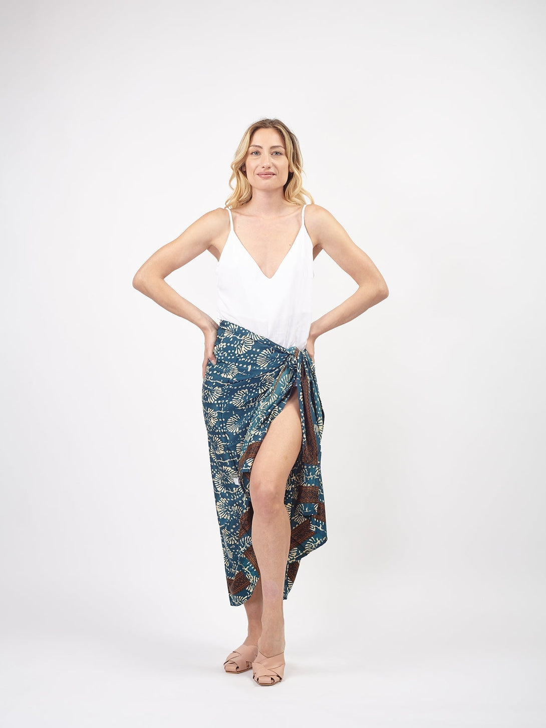 Sciarpa Pareo in seta Kauane - floreale - Bijondo