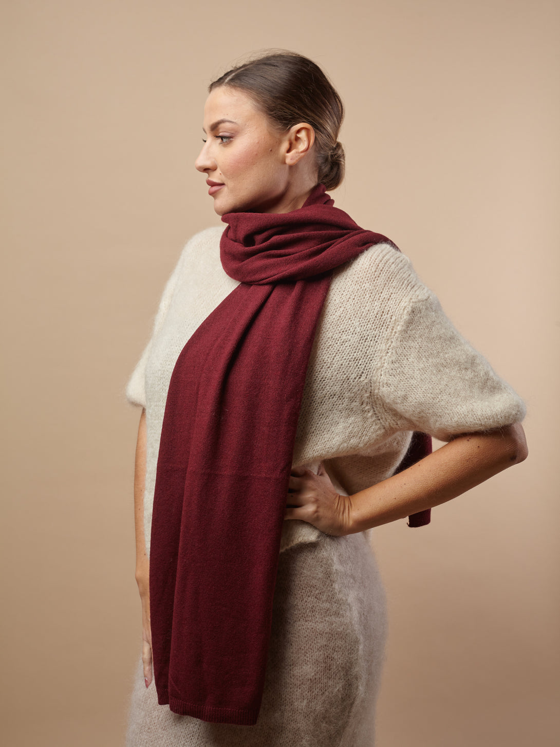 Sciarpa lana e cashmere Aila-sciarpa-Bijondo-Bordeaux-Bijondo