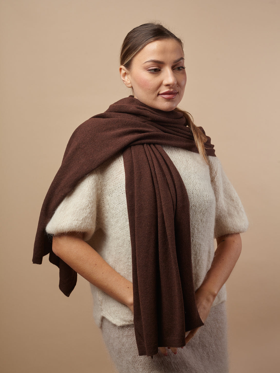 Sciarpa lana e cashmere Aila-sciarpa-Bijondo-Marrone-Bijondo