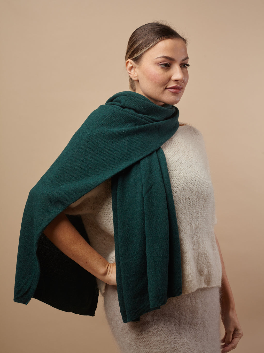 Sciarpa lana e cashmere Aila-sciarpa-Bijondo-Verde-Bijondo