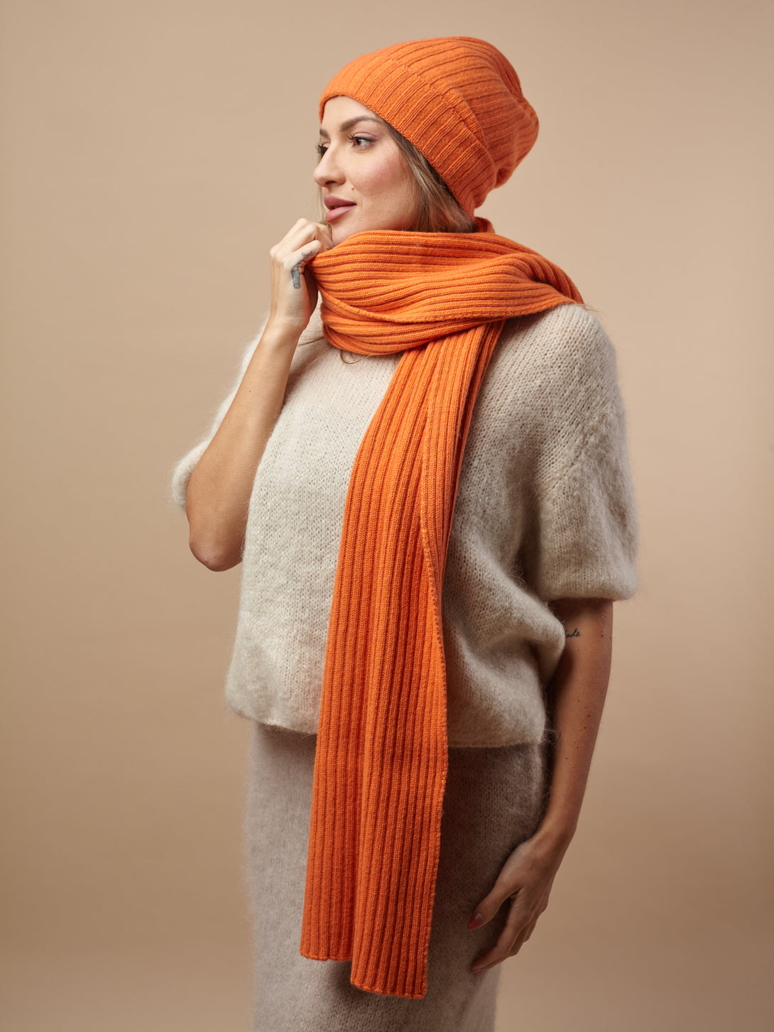 Set lana e cashmere cappello e sciarpa Ada-Set-Bijondo-Arancione-Bijondo