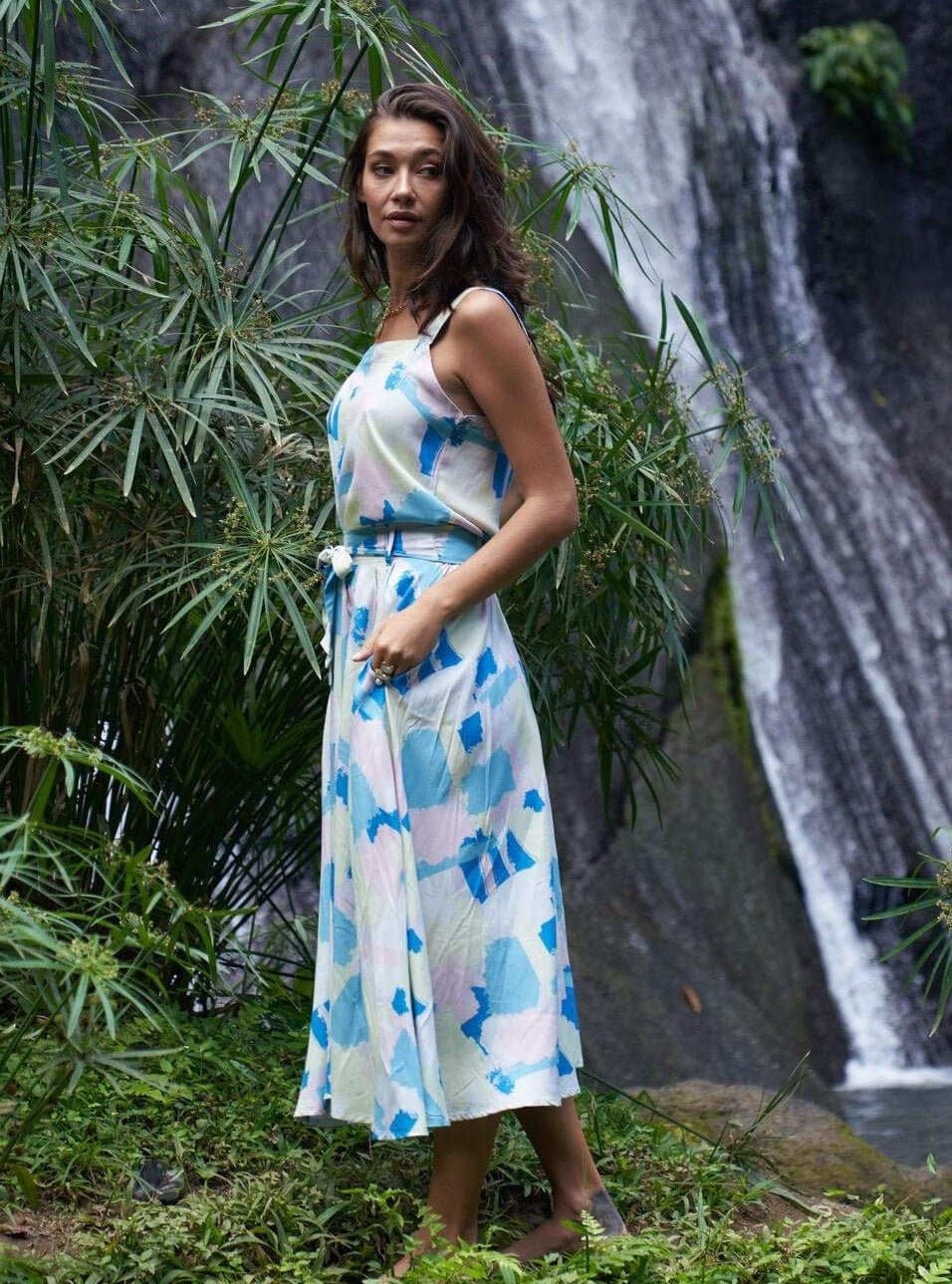 Set rayon midi elegante Zadie - celeste - Bijondo